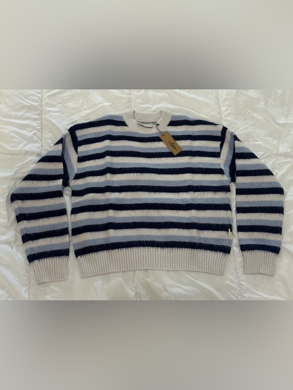 New With Tags CBM Knitwear Collection Size Small Sweater